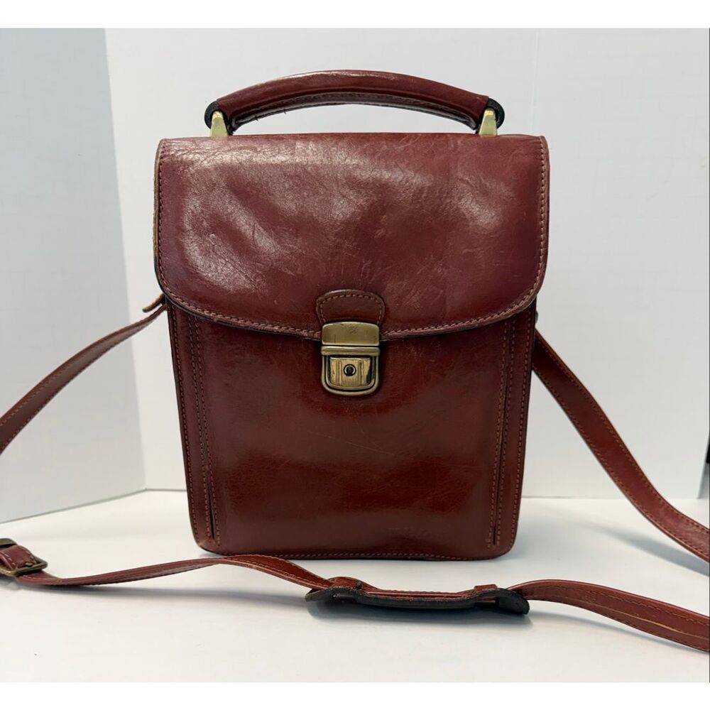 Gerard Henon Paris Vintage 70’s Leather Messenger Bag Crossbody Bag Brown Made i